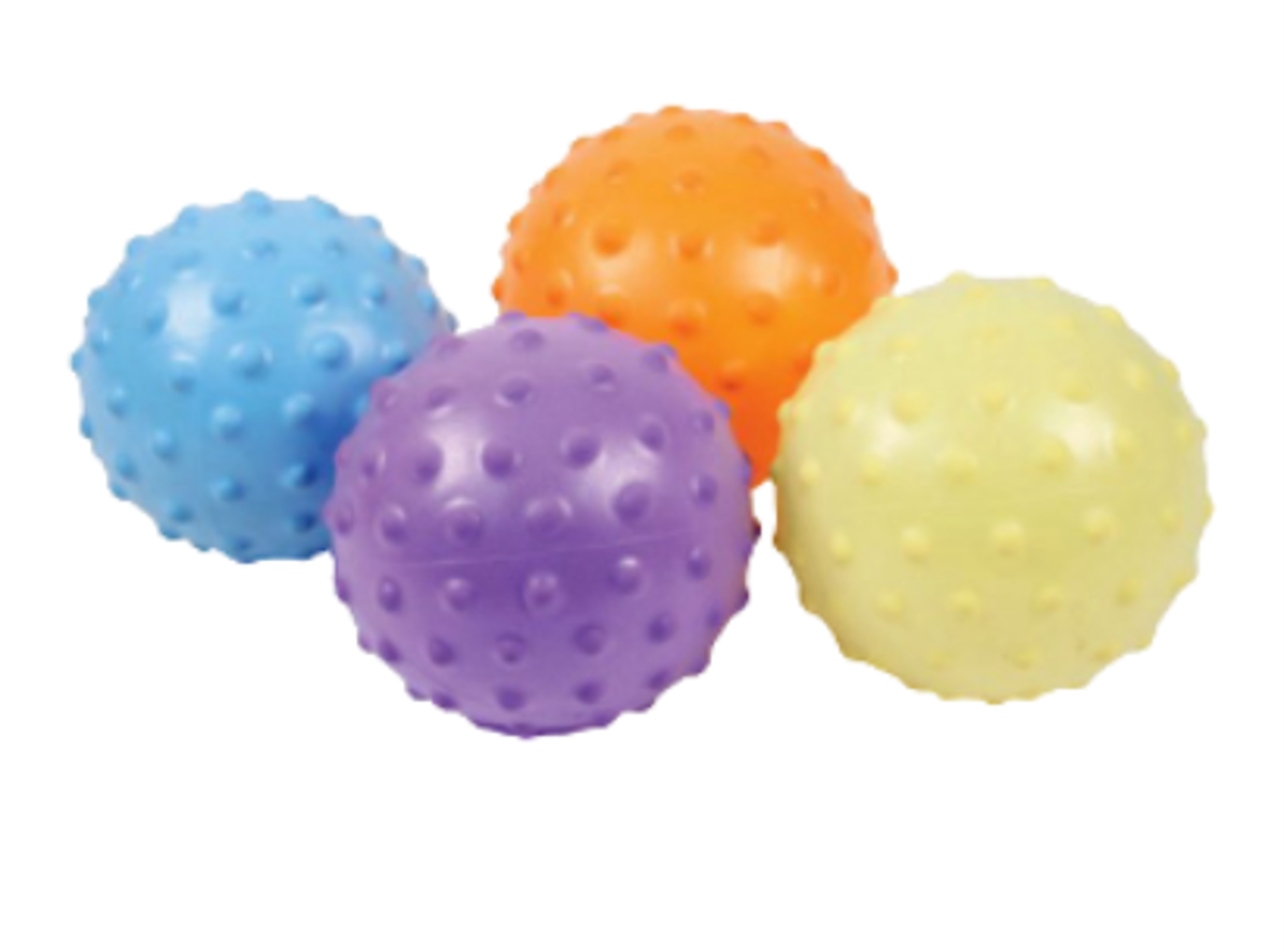 כדור OVERBALL - אוברבול רך עם בליטות 21 ס''מ